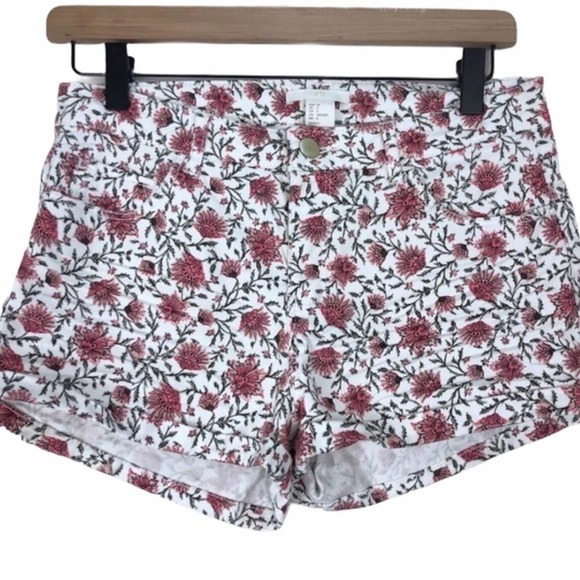 H&M Floral Zip Fly Shorts Size 6 - Picture 1 of 6